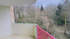 Quimper Ouest - Appartement T4 de 78 m² habitable - 1 loggia - Une terrasse - Cave.