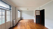 QUIMPER CENTRE (29) – Immeuble de 360 m² habitable avec jardin et garage.