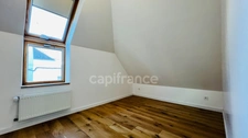 Quimper (29) - Maison centre ville de 75,21 m² habitable - 124 m² utiles - Terrasse - Double garage.