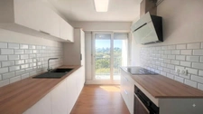 Quimper Ouest - Appartement T4 de 78 m² habitable - 1 loggia - avec vue panoramique sur la rivière de l’Odet - Une terrasse - Cave.