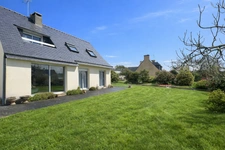 Sainte Marine (29) - Maison T5 de 130 m² habitable - Garage - Parking - Terrain de 1448 m² proche mer et commodités