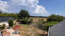 PLONÉIS (29) – Maison à vendre Type 6 de 115 m² habitable et 189 m² utile – Terrain de 1 320 m² – Double garage – Piscine