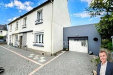 Dpt Finistère (29), à vendre QUIMPER  Maison de type 6 de 127 m² habitable - Terrain de 300 m² - Parking. 
