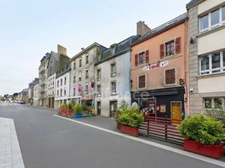 QUIMPER (29) – Appartement T2 de 35 m² habitable situé au dernier étage - Cave privative.