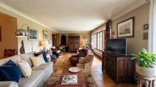QUIMPER (29) – LE STANGALA – Maison de 210 m² habitables, édifiée sur une parcelle de 12 000 m², avec sous-sol intégral.