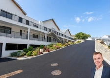 Dpt Finistère (29), à vendre QUIMPER appartement T2 dernier étage de 45 m² habitable - Terrasse - Box - Parking souterrain.
