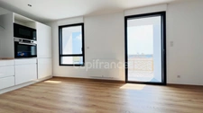 Dpt Finistère (29), à vendre CROZON centre appartement T3 de 57 m² Habitable - Balcon - Cave