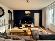 EXCLUSIVITÉ - BANNALEC - Maison de caractère rénovée 112,5 m² habitable - Deux dépendances - Terrain de 2 500 €