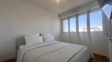 Quimper Ouest - Appartement T4 de 78 m² habitable - 1 loggia - avec vue panoramique sur la rivière de l’Odet - Une terrasse - Cave.