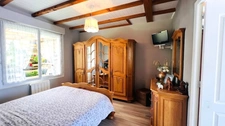 PLOEVEN (29) proche de PLOMODIERN - Maison à vendre de type 5 de 85 m² habitable 100 m² utile - Terrain de 248 m² - Dépendance. 