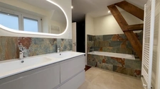  Finistère (29) – À vendre à Quimper centre : maison T5 de 124 m² habitable (182 m² utile ), sur un terrain de 398 m², avec sous-sol intégral et garage.
