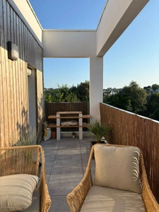 QUIMPER, quartier Kerfeunteun : Appartement meublé à vendre, 2 pièces de 50 m² habitable - Terrasse - Parking souterrain privatif.