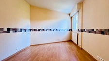 QUIMPER (29), à vendre QUIMPER appartement T4 de 80 m² habitable. 