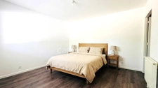 Dpt Finistère (29), à vendre QUIMPER appartement T2 dernier étage de 33 m² habitable - Box - Parking souterrain.