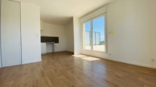 Dpt Finistère (29), à vendre QUIMPER appartement T2 meublé situé au dernier étage de 45,51 m² habitable - Balcon- Parking souterrain.