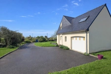 Sainte Marine (29) - Maison T5 de 130 m² habitable - Garage - Parking - Terrain de 1448 m² proche mer et commodités