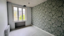 QUIMPER CENTRE (29) – Immeuble de 360 m² habitable avec jardin et garage.