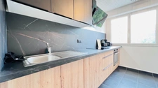 Dpt Finistère (29), A vendre QUIMPER Ouest, Appartement type 4 de 77 m² habitable avec deux balcons - Cave.