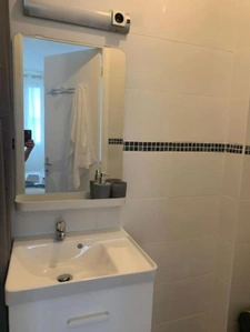 Dpt Finistère (29), à vendre QUIMPER centre - Appartement studio meublé 17 m² habitable.
