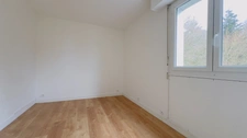 Quimper Ouest - Appartement T4 de 78 m² habitable - 1 loggia - Une terrasse - Cave.