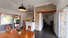 PLONÉIS (29) – Maison à vendre Type 6 de 115 m² habitable et 189 m² utile – Terrain de 1 320 m² – Double garage – Piscine