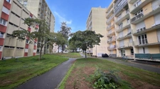 QUIMPER (29) — À VENDRE - Appartement T2 de 49 m² Au 3e étage avec ascenseur - Balcon - Cave.