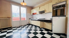 Département Finistère (29) – À vendre à Quimper : Maison T6 de 116 m² habitable (142 m² utiles) sur un terrain de 354 m² avec garage.