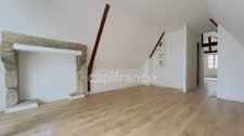 QUIMPER (29) Immeuble de rapports de 115 m² habitable - Un local commerciale - 2 Appartements de type 2 