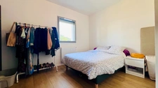 QUIMPER, quartier Kerfeunteun : Appartement meublé à vendre, 2 pièces de 50 m² habitable - Terrasse - Parking souterrain privatif.
