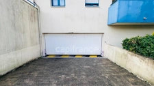 QUIMPER (29) – À Vendre : Garage Sécurisée en Sous-Sol avec Porte Automatique