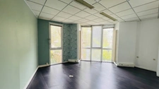 QUIMPER CENTRE (29) – Immeuble de 360 m² habitable avec jardin et garage.