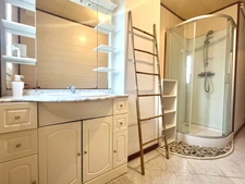 Dpt Finistère (29), à vendre QUIMPER Ouest - appartement rénové meublé T5 en collocation de 96 m² habitable - deux loggias -Cave
