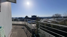 Quimper (29000) – Kerfeunteun Spacieux appartement T4 de 109 m² habitables - Deux terrasses et garage double en sous-sol.