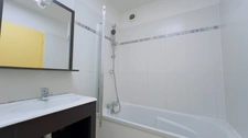 Quimper Ouest - Appartement T4 de 78 m² habitable - 1 loggia - Une terrasse - Cave.