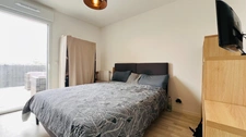 Dpt Finistère (29), à vendre QUIMPER Kerfeunteun appartement T3 situé au dernier étage de 59 m² habitable - Terrasse - Parking privé - Cave. 