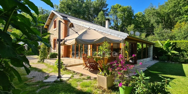 Dpt Essonne (91), à vendre ETAMPES maison 4 pièces  - Terrain de 642m² - Au calme 