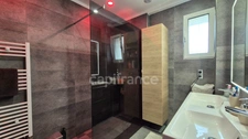 Maison à vendre 6 pièces SACLAS (91) 4 chambres, 3 salles d'eau, état irréprochable