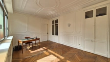 A vendre ETAMPES (91) – Local commercial/ bureaux 4 pièces de 85 m² – Centre-ville – Charme de l’ancien