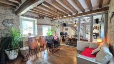 Maison à vendre 5 pièces  (91)MONNERVILLE– Maison en pierre avec dépendances et cave