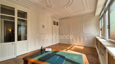 A vendre ETAMPES (91) – Local commercial/ bureaux 4 pièces de 85 m² – Centre-ville – Charme de l’ancien