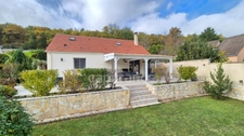 Maison à vendre 6 pièces SACLAS (91) 4 chambres, 3 salles d'eau, état irréprochable