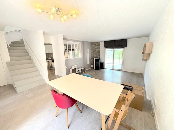 Maison à vendre 5 pièces MOUGINS (06)