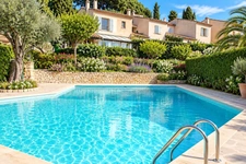 Maison à vendre 4 pièces MOUGINS (06)