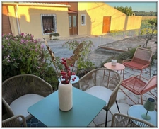 Dpt Aude (11), à vendre OUVEILLAN ensemble immobilier