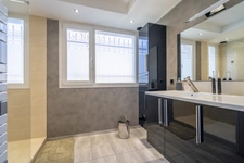 Dpt Aude (11), à vendre NARBONNE maison P7 de 232 m² - Terrain de 1 065,00 m² 