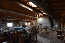 Dpt Aude (11), à vendre COURSAN immeuble 