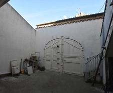 Dpt Aude (11), à vendre COURSAN immeuble 