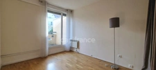Houilles - Appartement 3 pièces de 68m2, centre-ville avec garage et terrasses de 28m2.