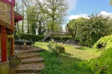MORAINVILLIERS-BURES - Half-timbered millstone from the beginning of the 20th century of 230m2, land of 948.00 m².