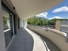 Appartement T3-74 m2 (garage et parking inclus) VIVIERS DU LAC (73)